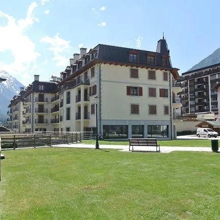 Les Alpes Apartmán *